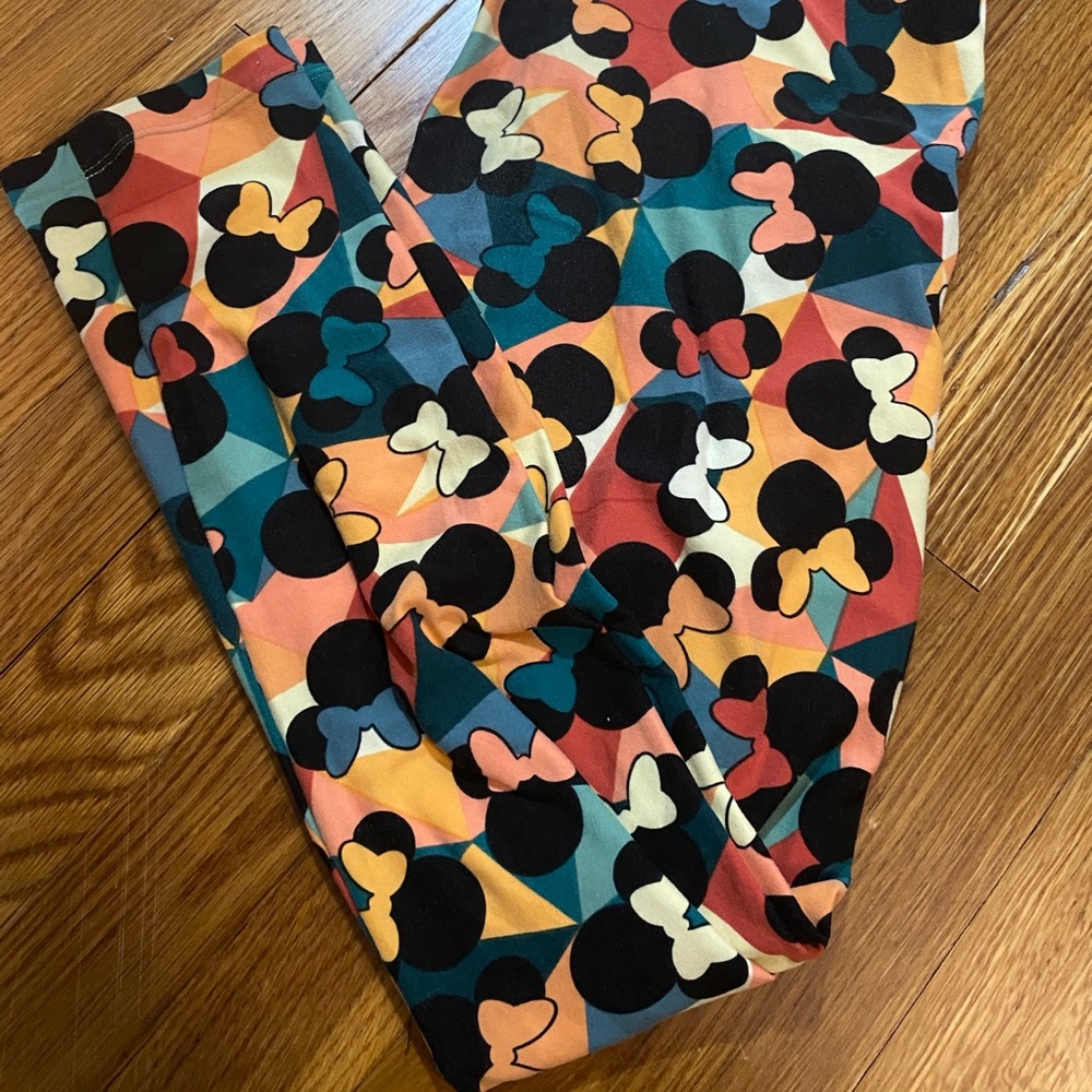 NWOT LulaRoe Disney Leggings